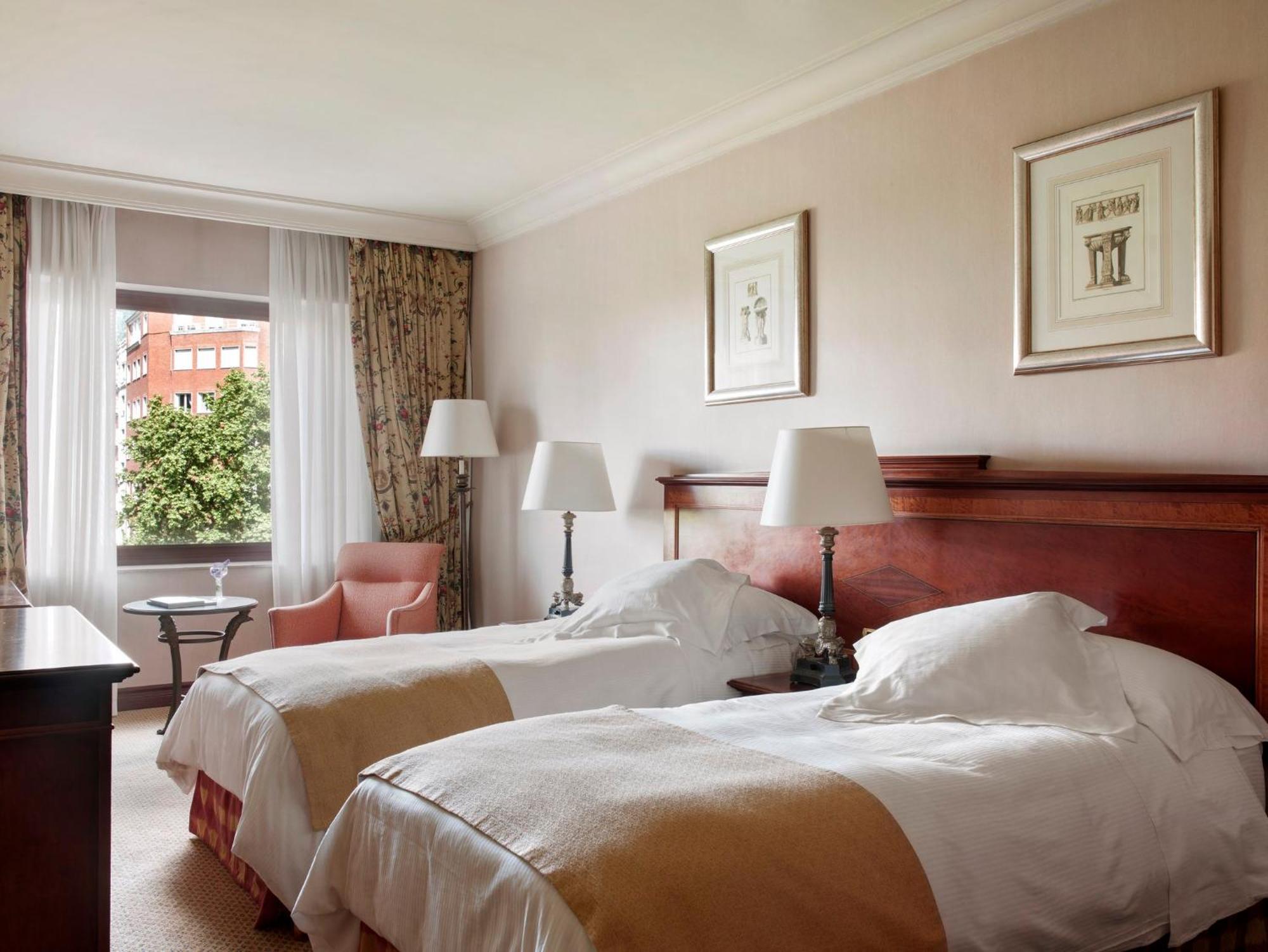 Intercontinental By Ihg Hotel Madri