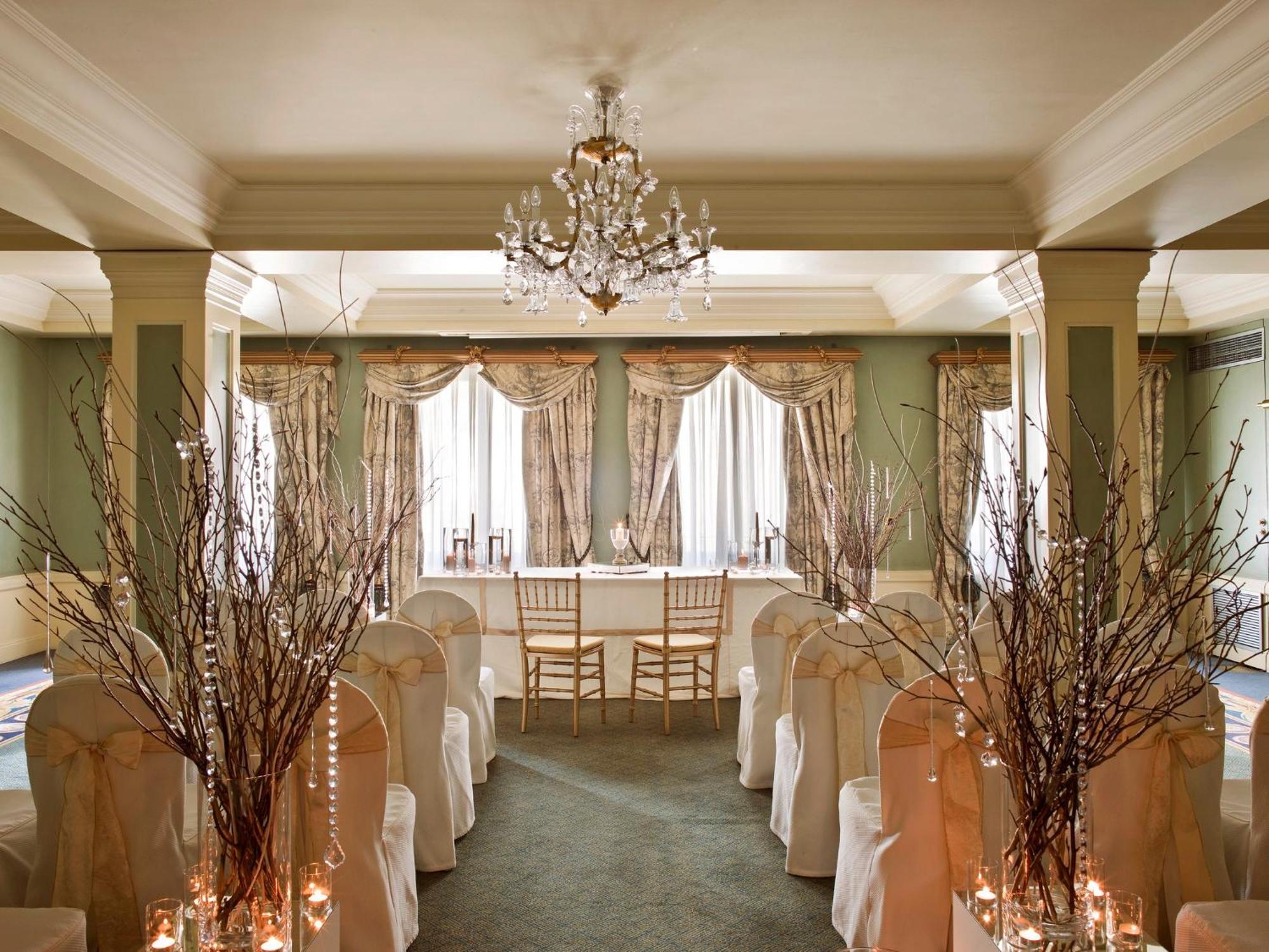 Intercontinental By Ihg Hotel Madrid